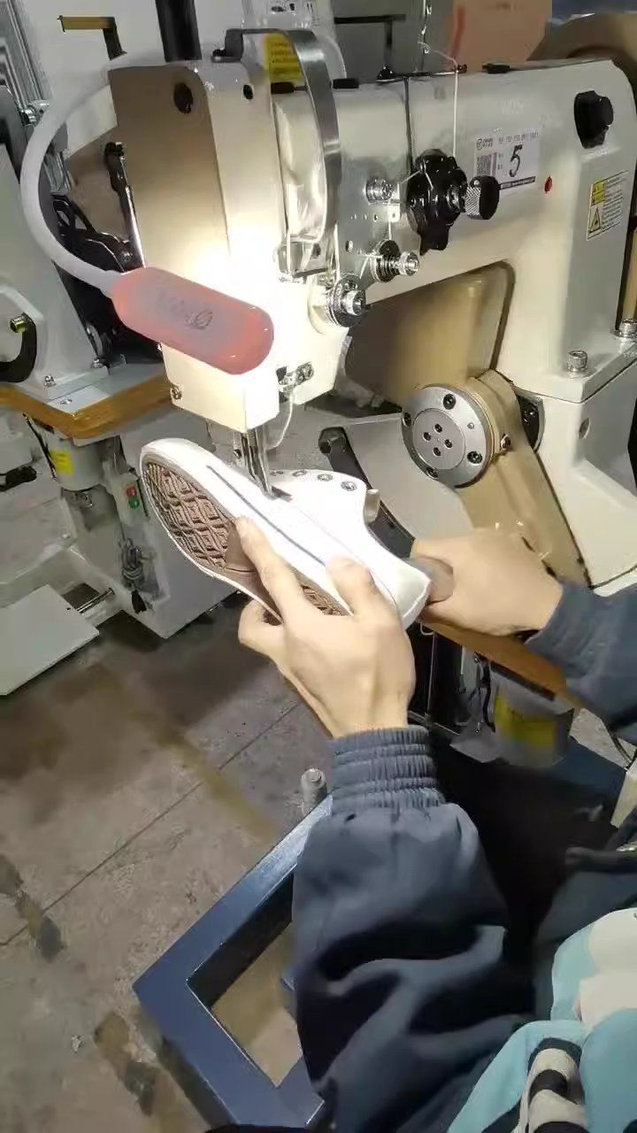 Machine voor het maken van sch - Sewing Thread Production recensie en prijs