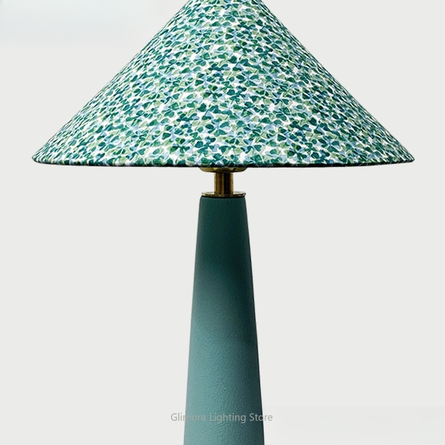 Blauwgroene tafellamp in parap - Century Textile & Sewing Supply recensie en prijs
